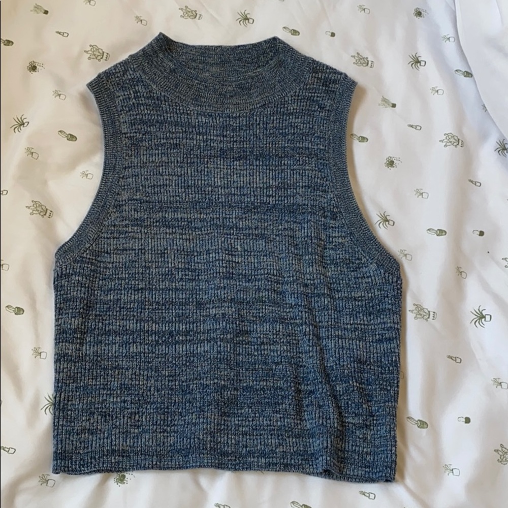 HM blue knit tank top